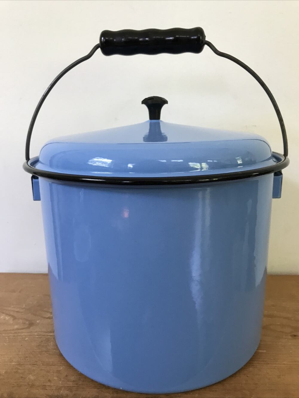 Vintage Beco Ware Antique Blue Enamel Enamelware Stock Pot w/ Lid and Handle